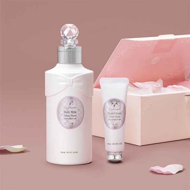 ボディケアセット〈ハンドクリーム/ボディミルク〉(White Floral