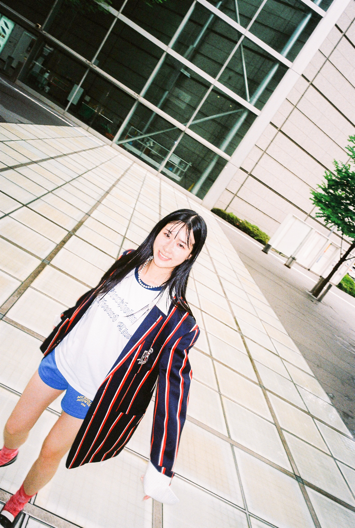 kiki vivi lily | プロフィール | ビクターエンタテインメント