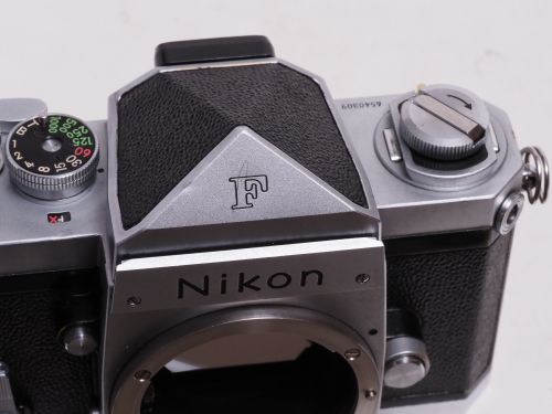 荻窪カメラのさくらや / ニコン F アイレベル ボディ【中古】(B:309)