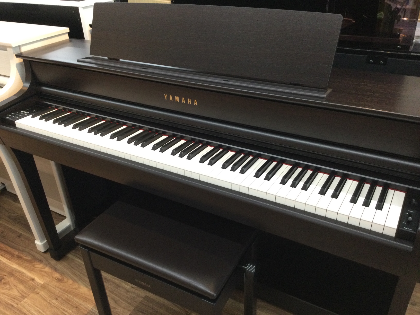 YAMAHA CLP-845 | オリエント楽器｜電子ピアノ｜オリエント楽器