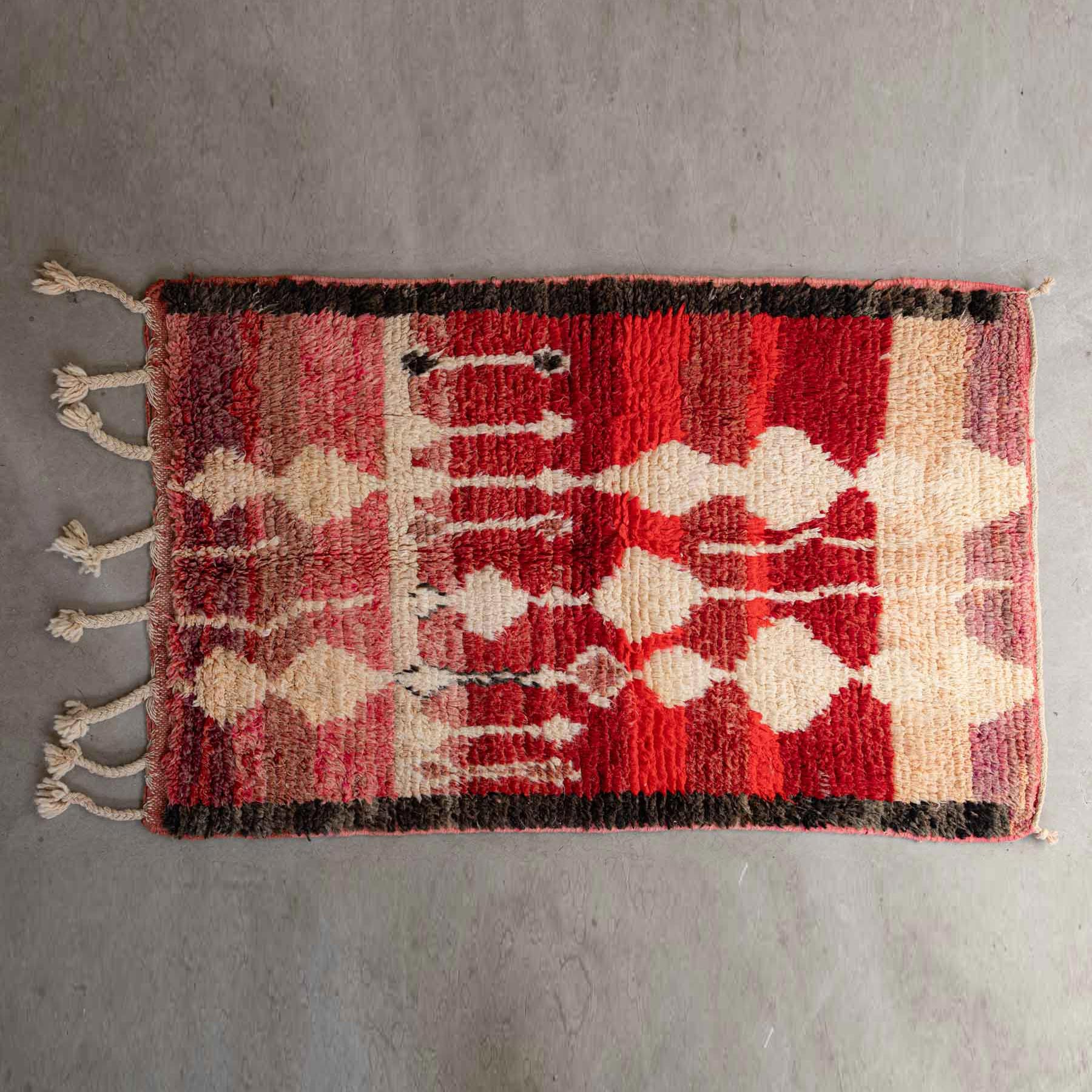 モロッコアートラグ・ブジャド｜ラグ｜オルネ ド フォイユ公式