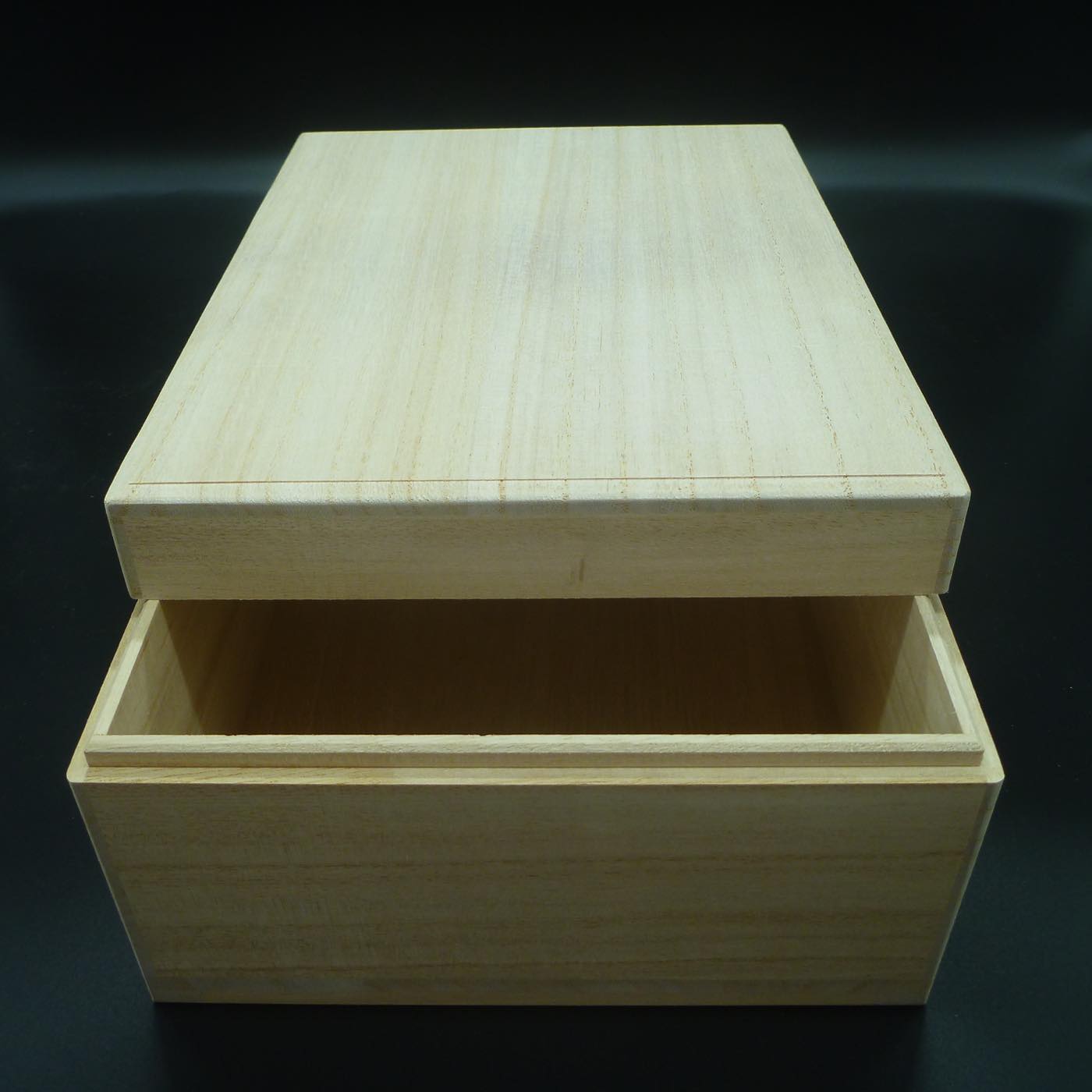 能面箱 小 桐製 250×180×95mm hako001 – 大阪木楽屋