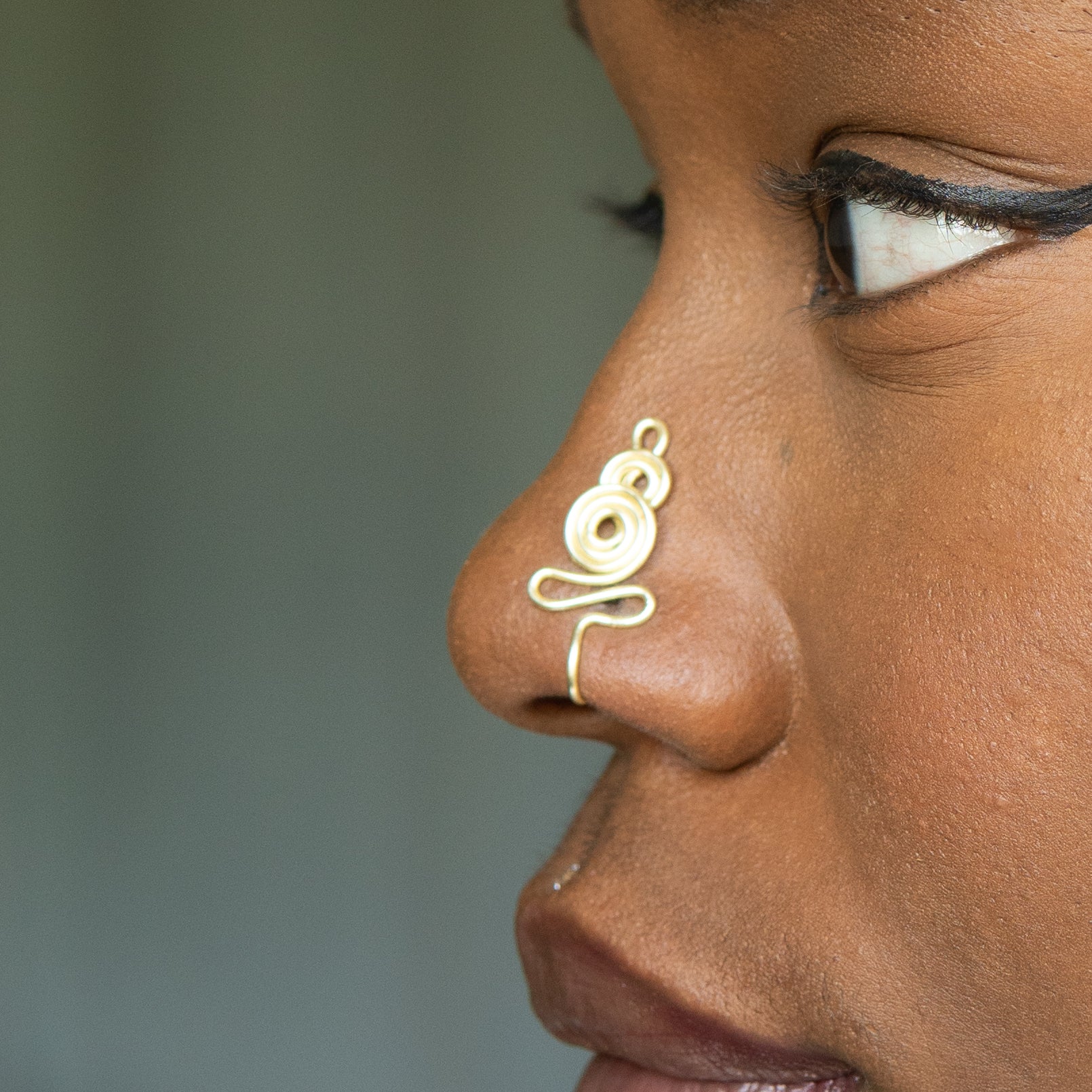 Minimalist Gold Non-Pierced Nose Ring – Oshun's Vanity