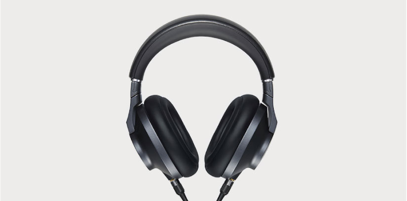 Technicsのヘッドフォン、EAH-T700-Kのご紹介です。