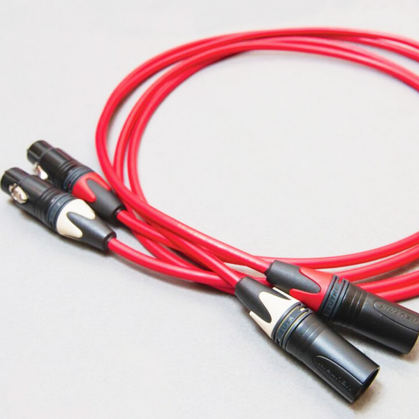 XLR-SOLID│PC-TripleC単線導体を採用したACOUSTIC REVIVEの高音質
