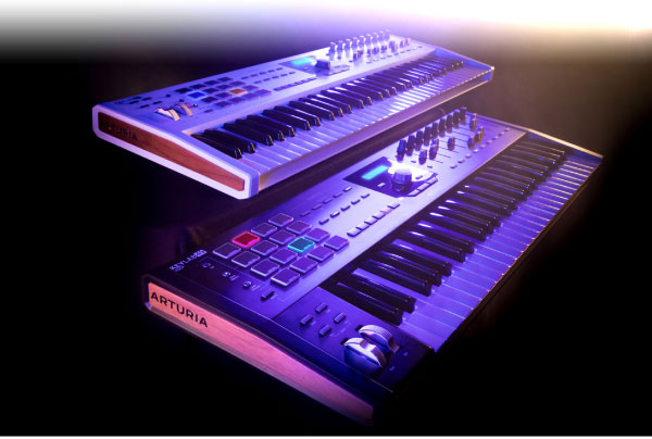 ARTURIAのMIDIキーボード、Keylab 61 MK2(61鍵盤)のご紹介です。