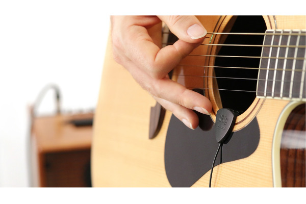 IK Multimediaのアコギ用マイク&プリアンプ、iRig Acoustic Stageのご