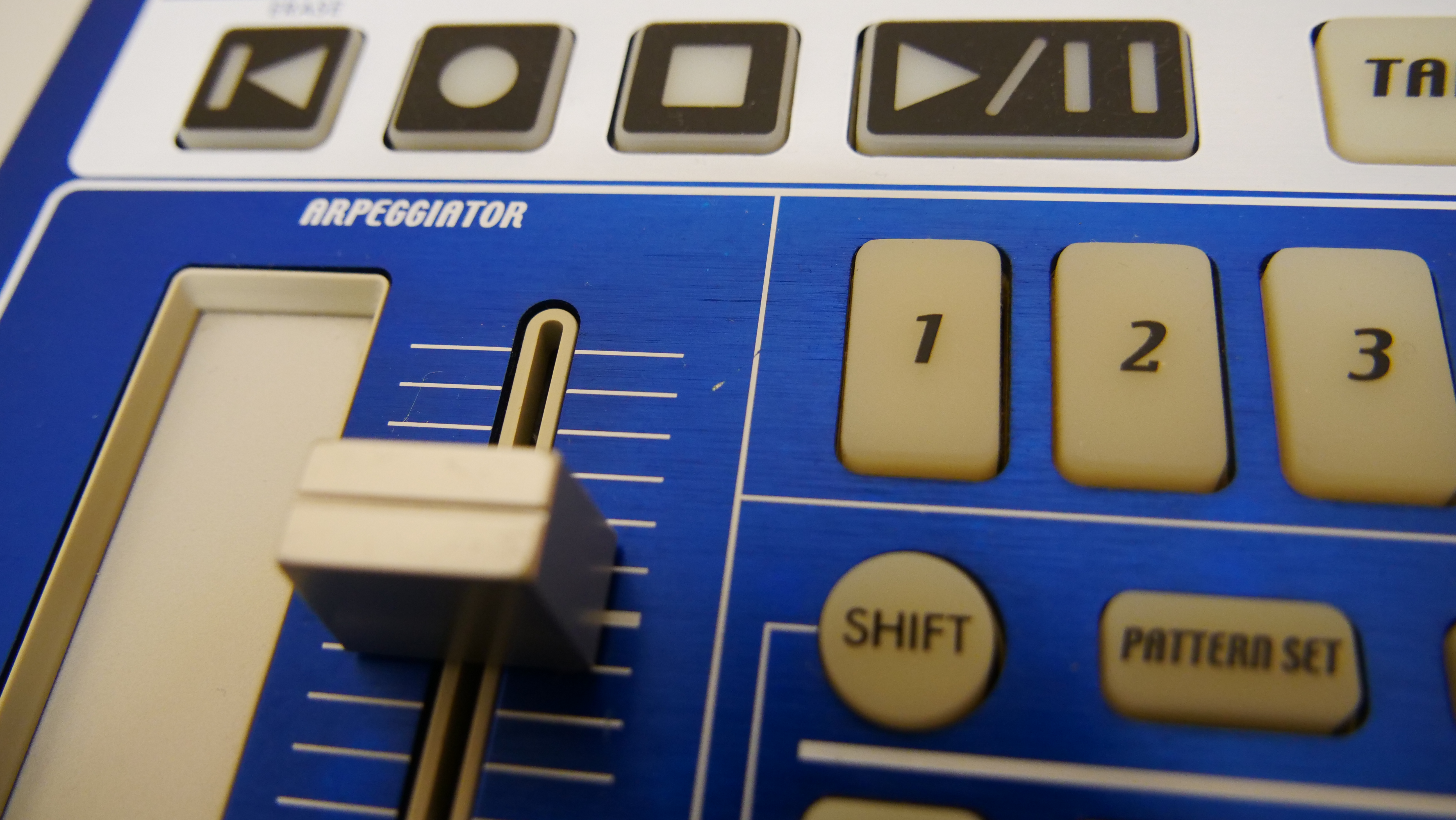 中古品】KORG/シンセサイザー/ELECTRIBE・MX（EMX-1) -DJ機材アナログ