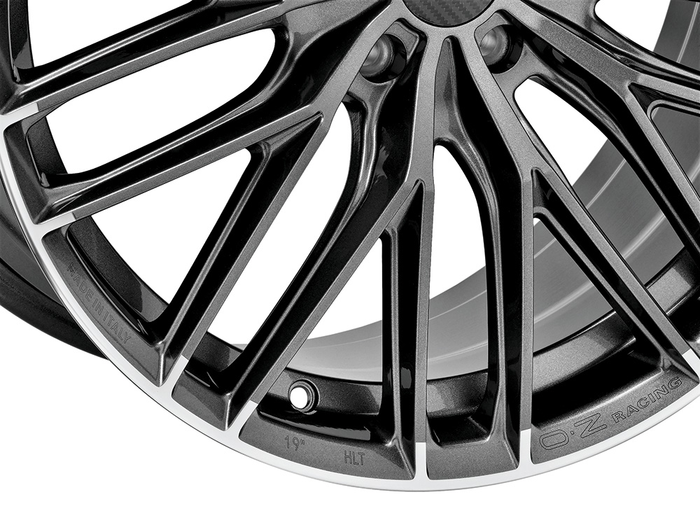 製品情報 - Gran Turismo HLT - OZ Racing