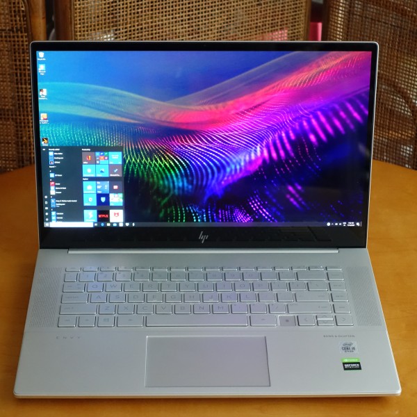 HP ENVY 15-ep実機レビュー｜HPパソコン比較購入ガイド