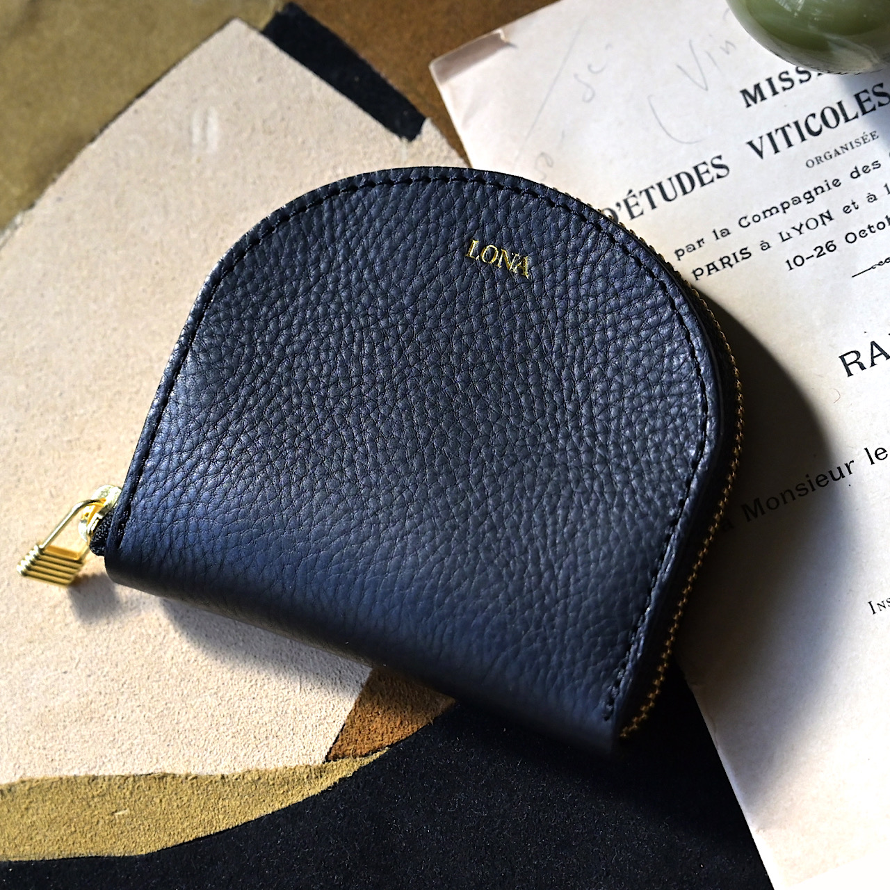 革鞄・レディースハンドバックのLONA(ロナ)公式通販サイト