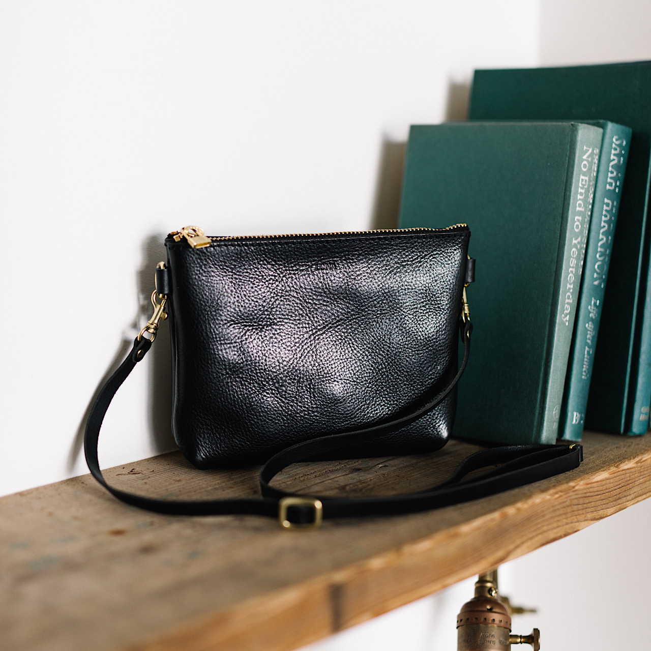 Sleek sacoche -middle-