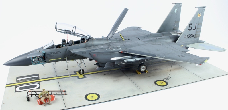 Tamiya 1/32 F-15 E Strike Eagle | Large Scale Planes