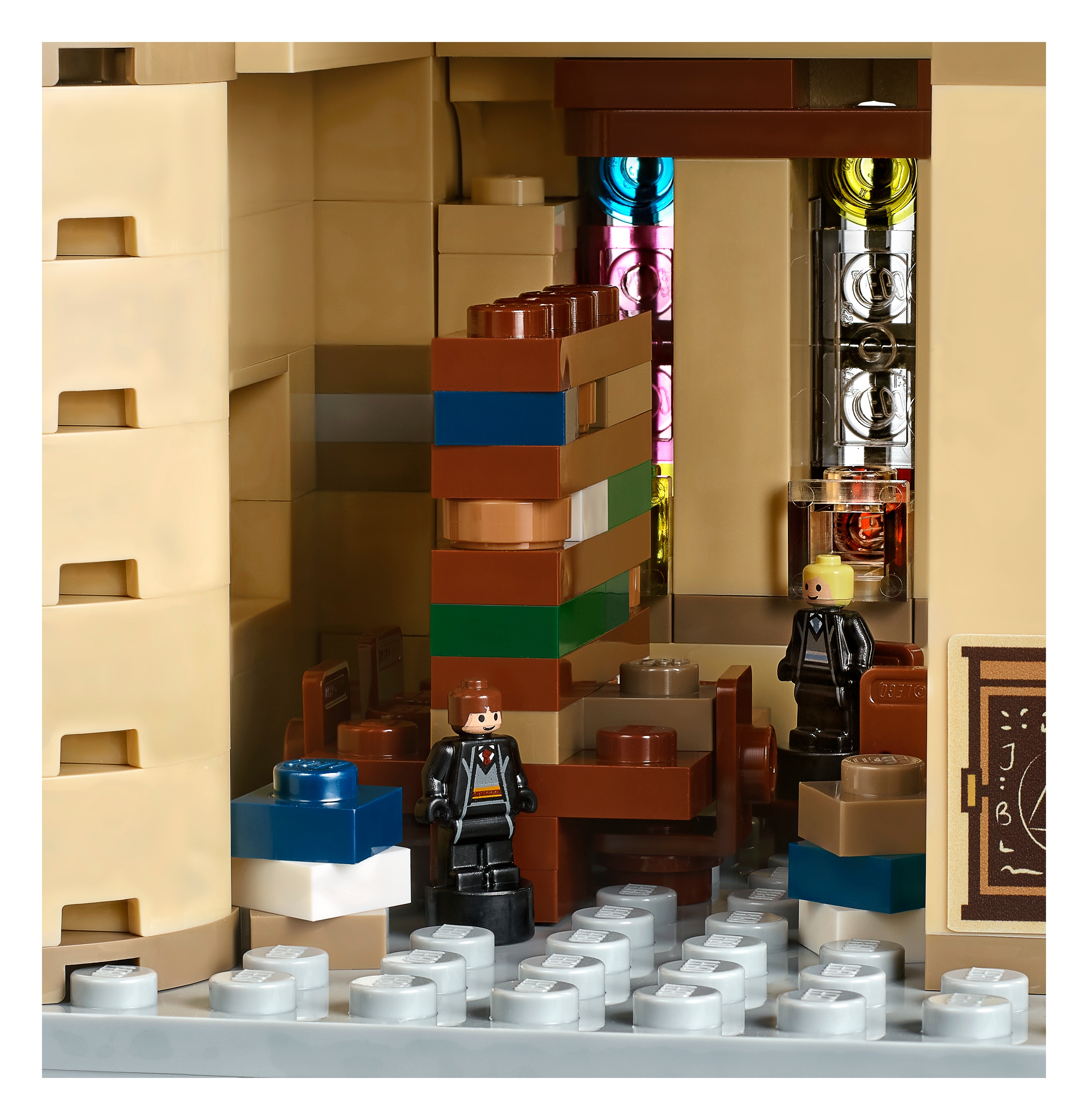 Hogwarts™ Castle 71043 | Harry Potter™ | Buy online at the