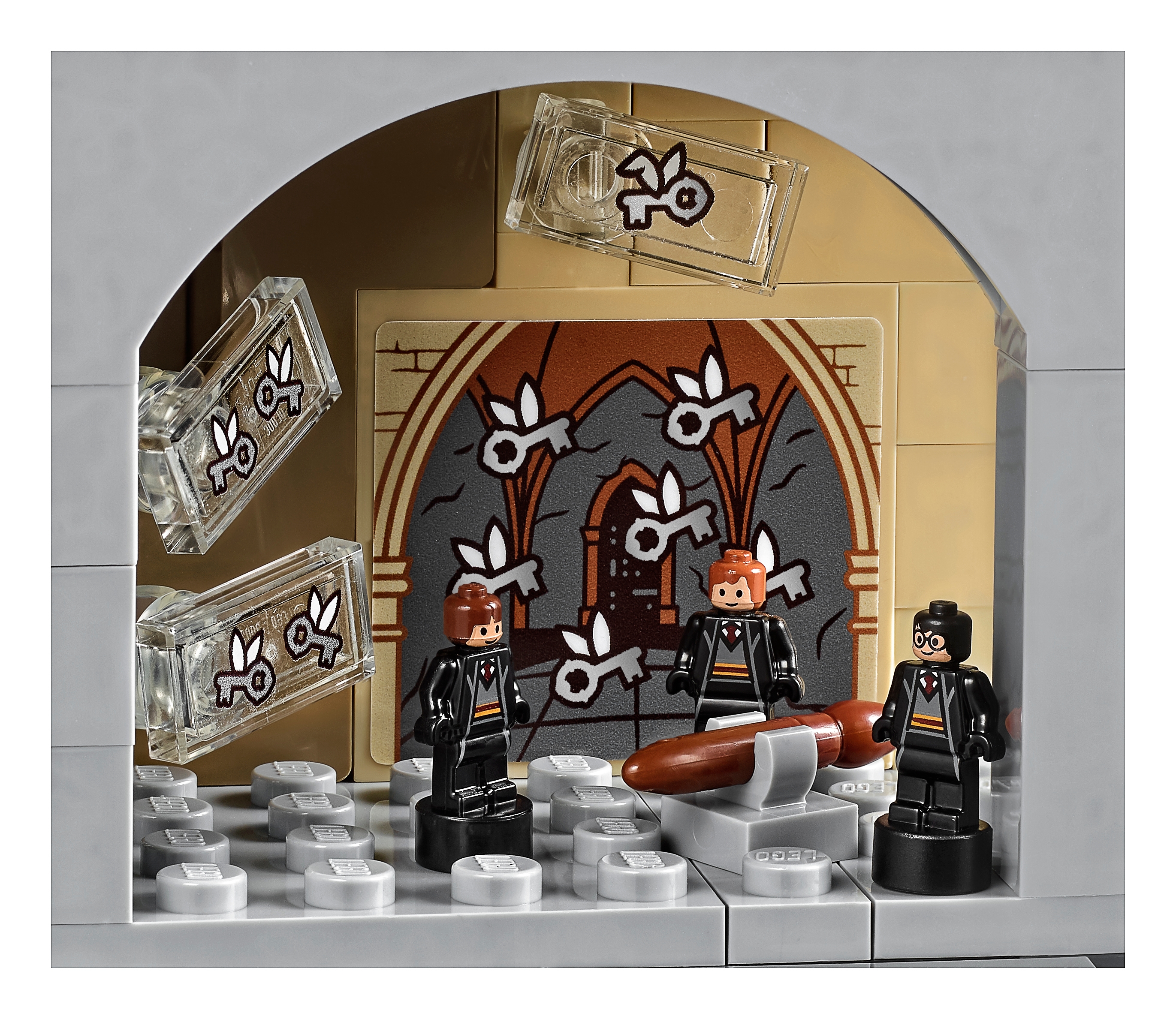 Hogwarts™ Castle 71043 | Harry Potter™ | Buy online at the
