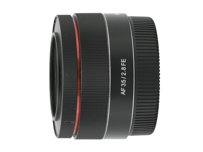 Samyang AF 35 mm f/2.8 FE review - Introduction - LensTip.com