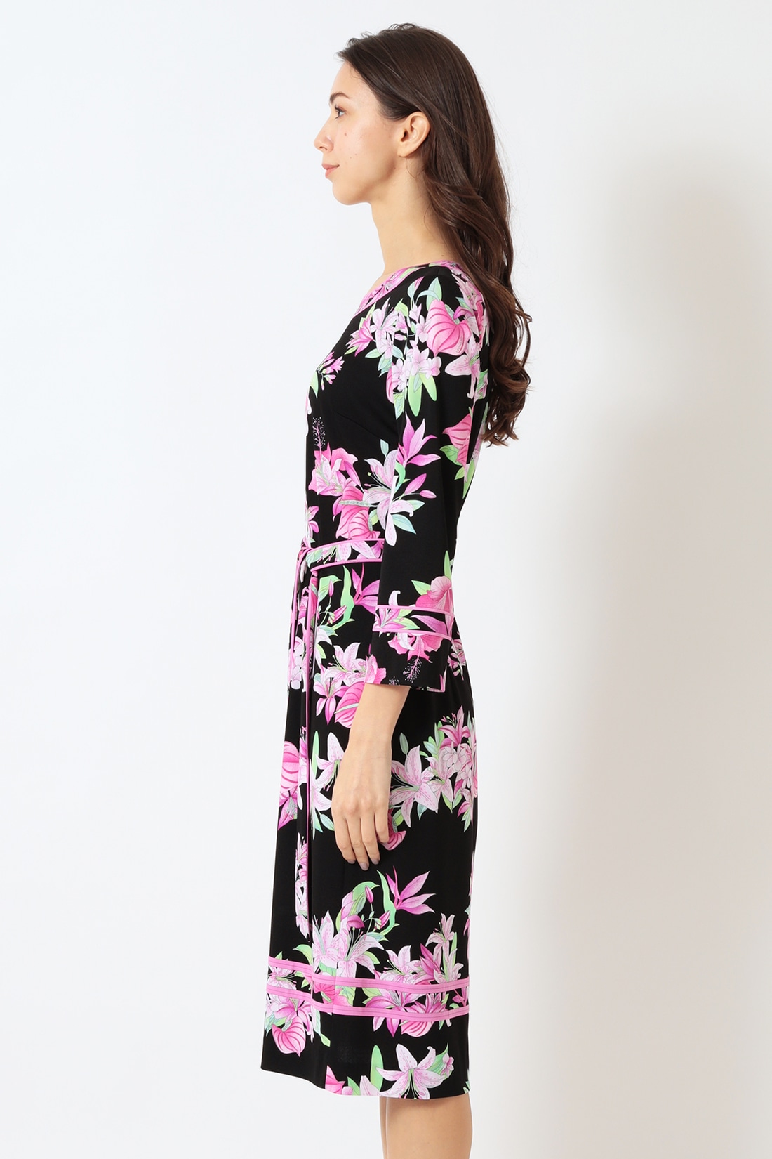 ワンピース F62F301500｜レオナール 公式オンラインショップ