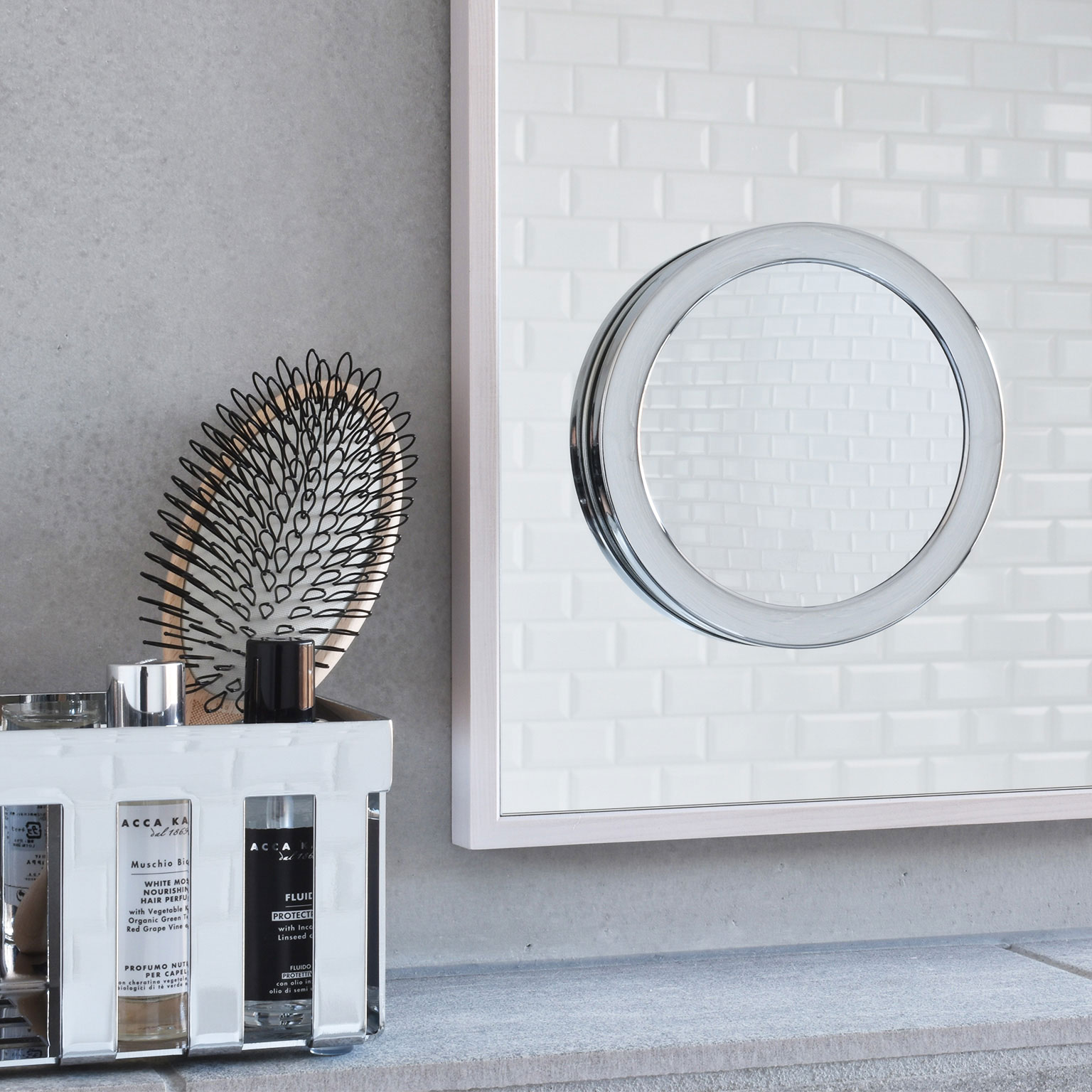 DECOR WALTHER（デコワルター）拡大鏡（吸盤式） | LIVING MOTIF｜家具