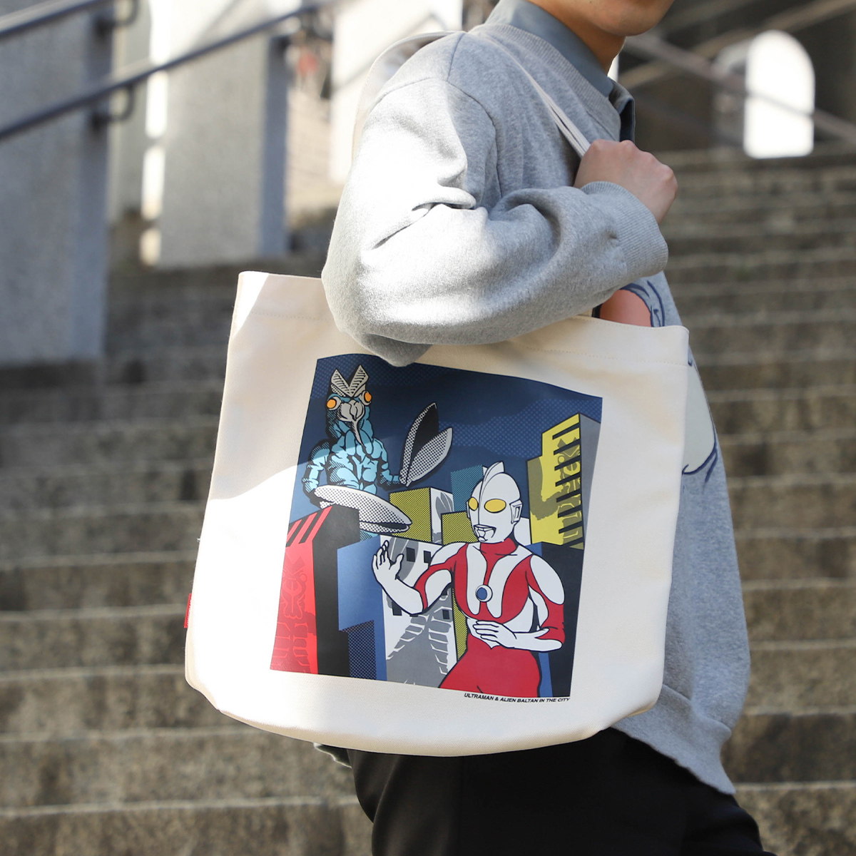 トートバッグ POP ART ウルトラマン 49629 《ウルトラマンSHOP限定