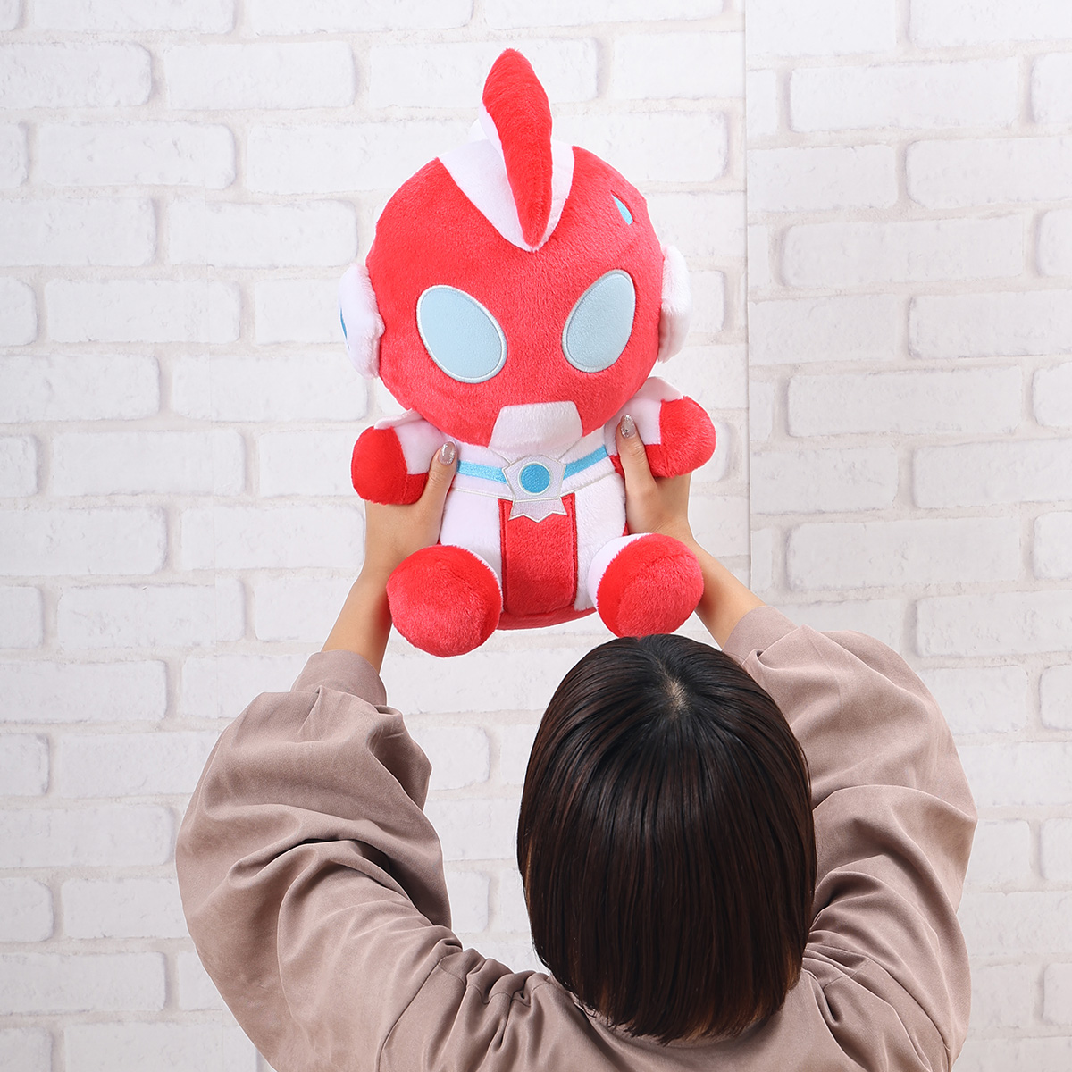 予約商品】 M78ウルトラマン ふわふわ抱っこぬいぐるみ ウルトラマン