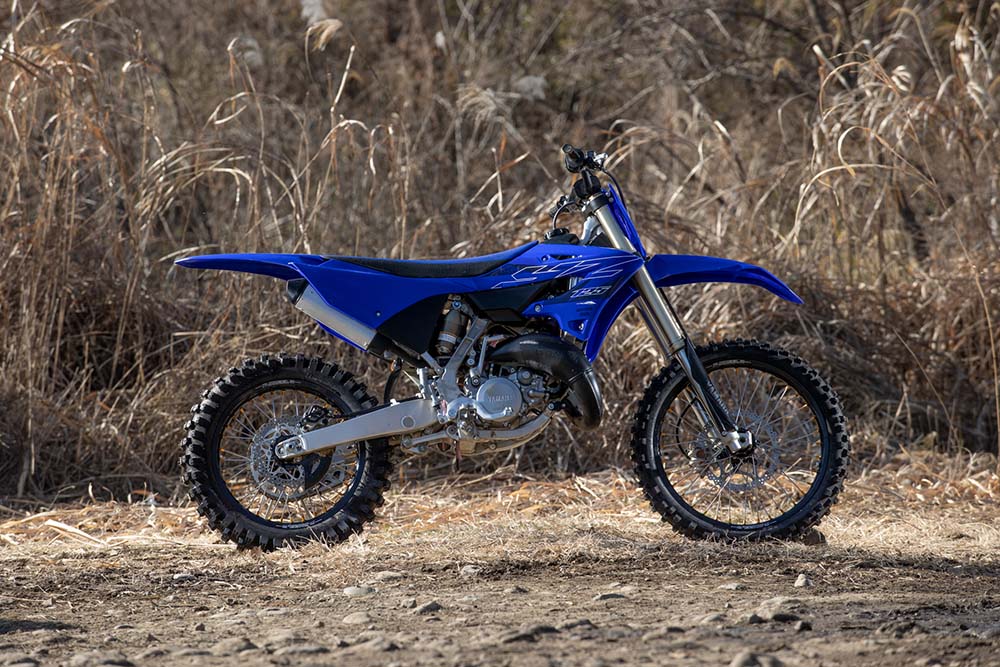 新型YZ125を18インチホイールに換装してエンデューロを楽しむ方法