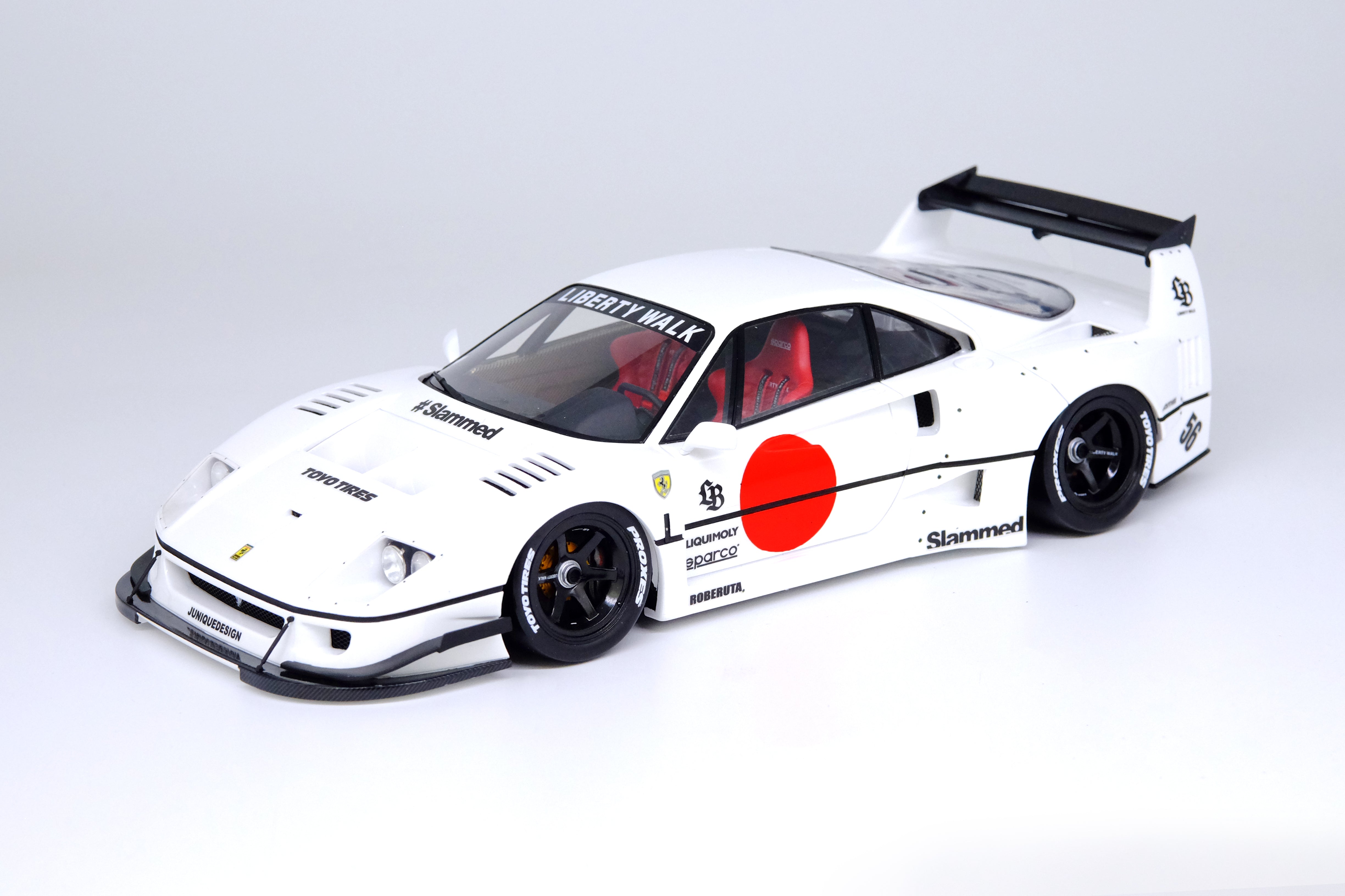 INNO Models 1:18 Ferrari F40 Liberty Walk in White Tokyo Auto