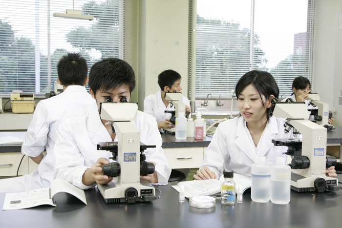 防衛医科大学校医学科学生 | 防衛省自衛隊東京地方協力本部