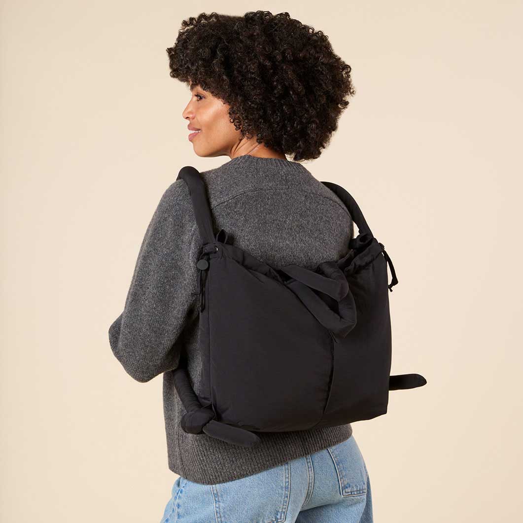 Olend Ona ソフト コンバーティブル バッグ ブラック(ブラック