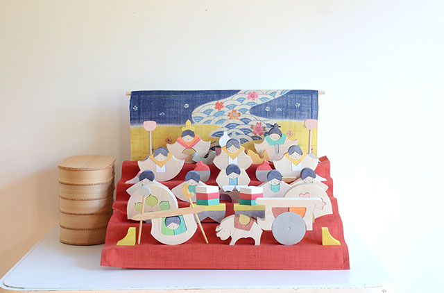 小黒三郎「銀杏びな五段飾り」在庫あります。円と縁。素晴らしい