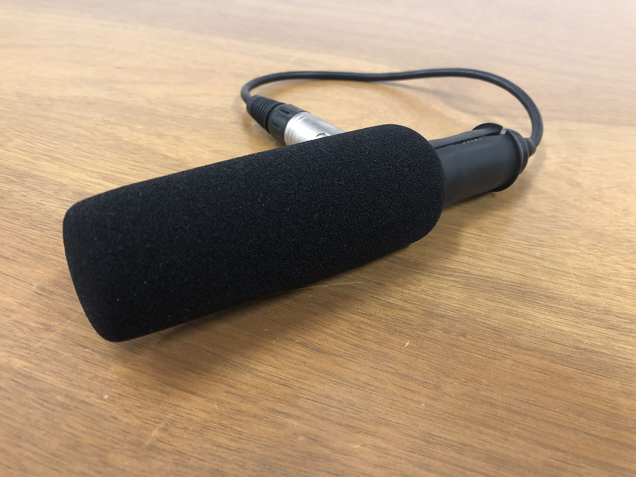 何気なく使っているカメラマイク『ECM-XM1 / SONY（ソニー）』の優秀さ