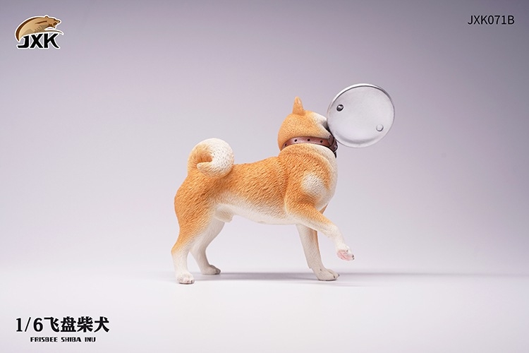 Shiba Inu Dog with Frisbee (Beige) JxK Studio - Machinegun