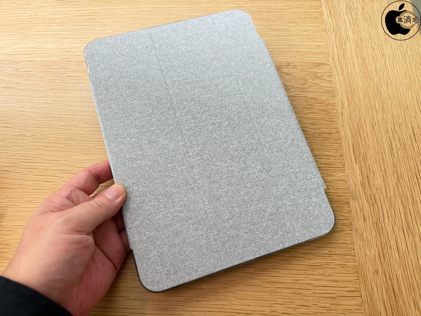 Apple Store、mophieのiPad Pro用ケース「mophie Knit Pro Folio Case
