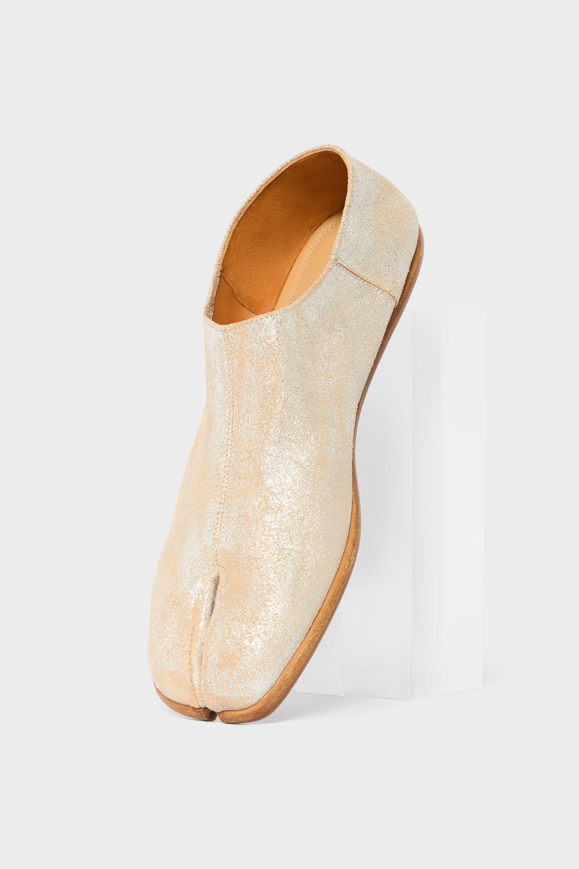 Maison Margiela Tabi babouches, Beige | UAE Store