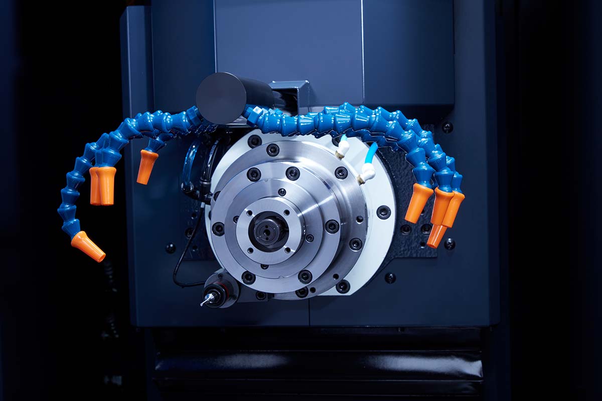 高精密CNC極小径工具研削盤 DB1 | 牧野フライス精機株式会社