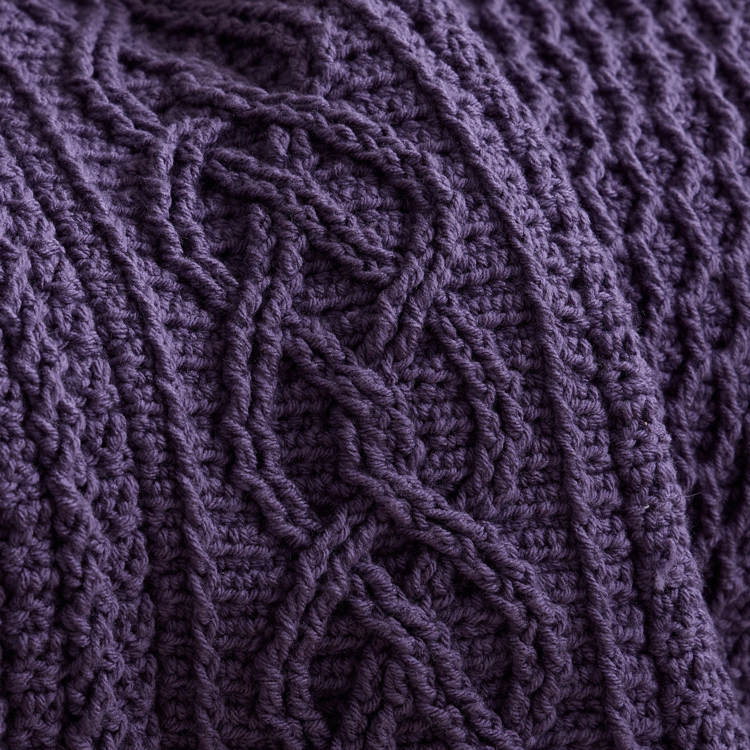 Diamonds & Cables Blanket – Mary Maxim