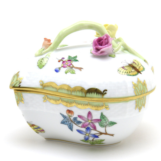 ヘレンド(Herend) ハート形小物入れ(M)(高さ:9cm)薔薇と枝飾り