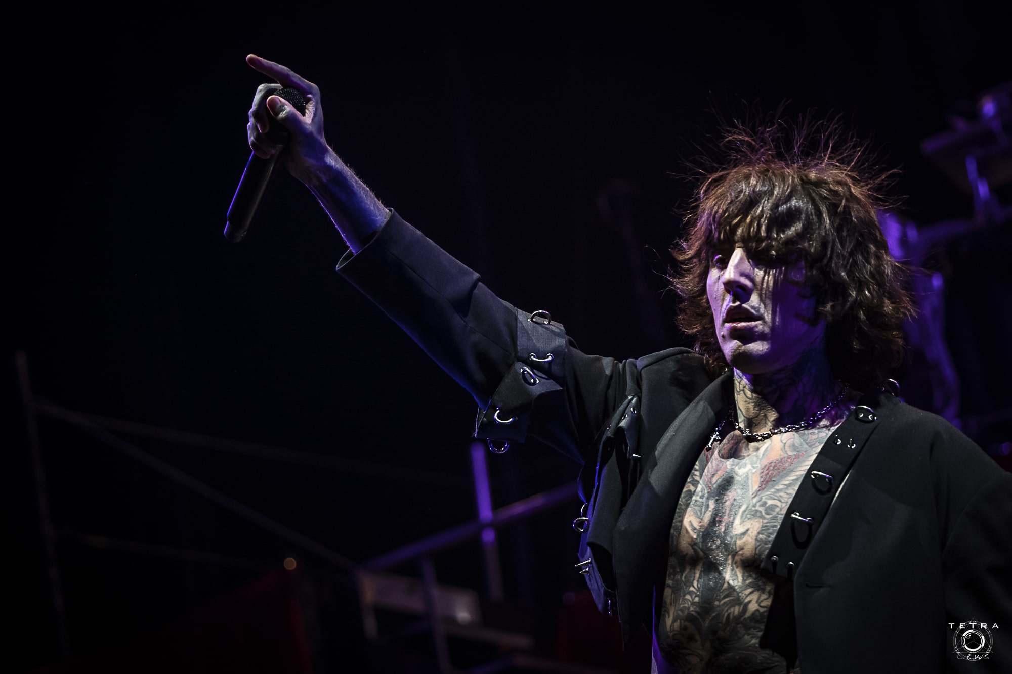 Oli Sykes de Bring Me The Horizon est de retour en studio, mais