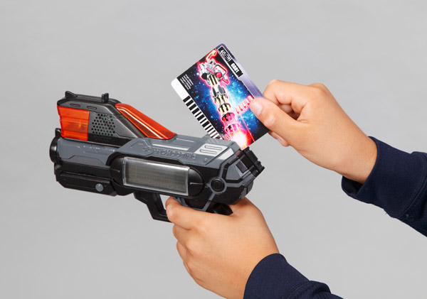 カードリーダー搭載光線銃 スキャンシューティング VSパック｜商品情報