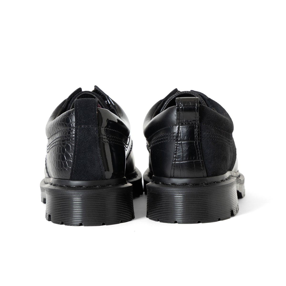 6年ぶりのコラボ！「ビームス」×「ドクターマーチン」は4種のレザーで