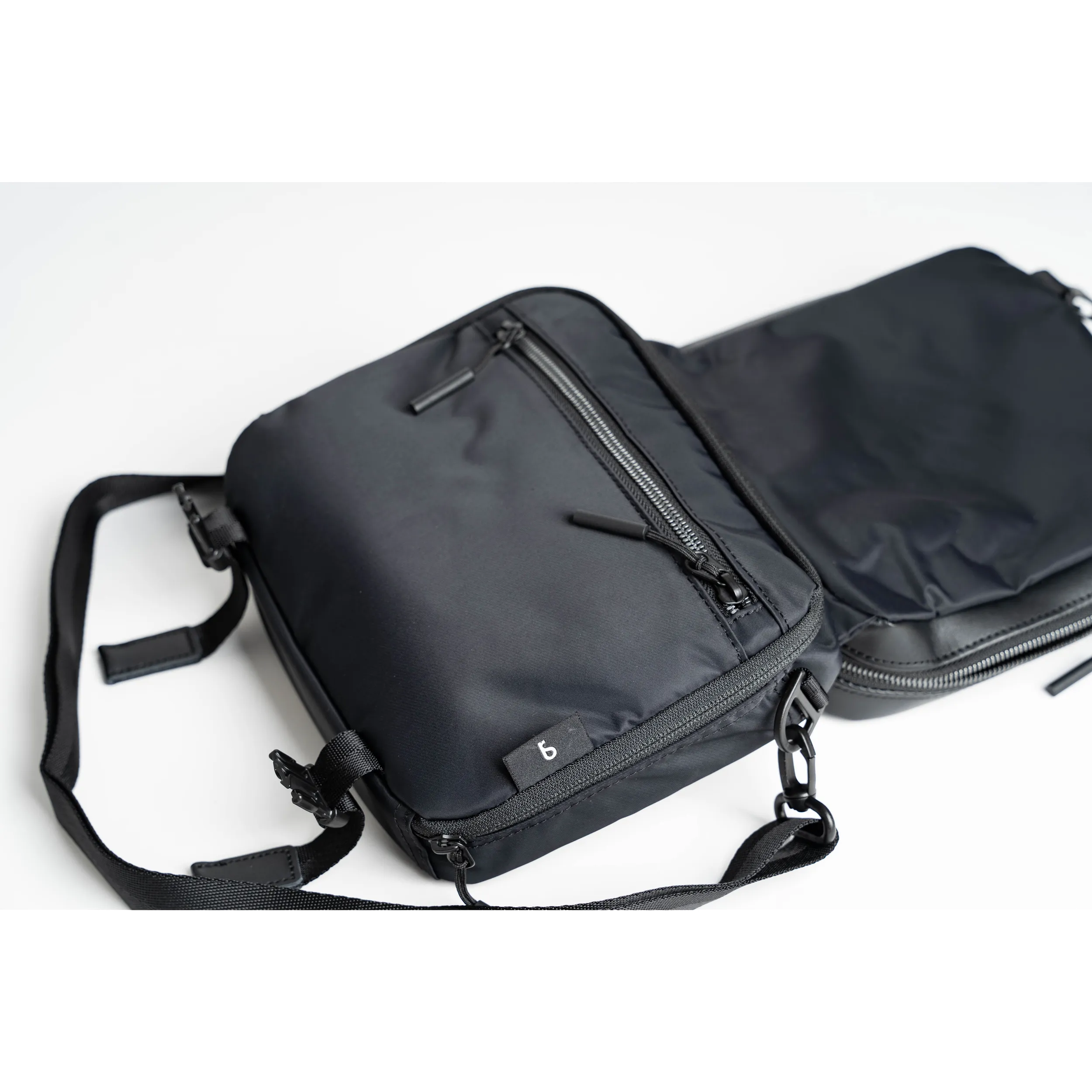 在庫限りセール品】UNDERTHESUN SPEED ”Flap Shoulder Bag” 50008