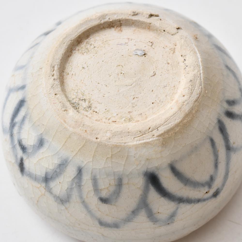 安南（ベトナム） 染付草花文合子（香合） ｜ みんげい おくむら