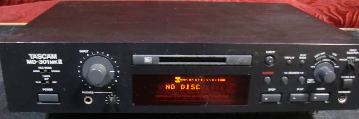 TASCAM MD-301 / MD-301MkII [MiniDisc Wiki]