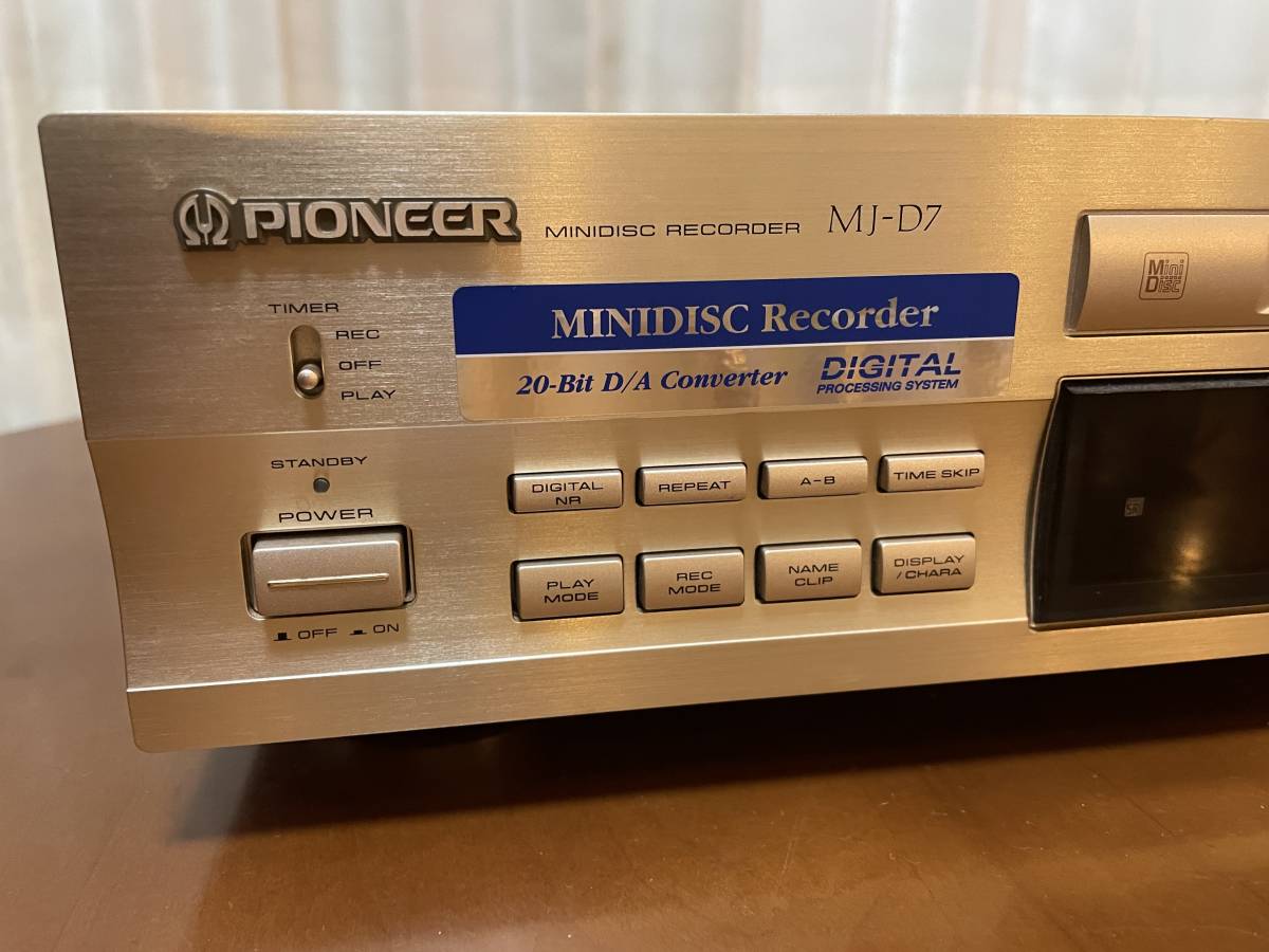 Pioneer MJ-D7 / MJ-D707 [MiniDisc Wiki]