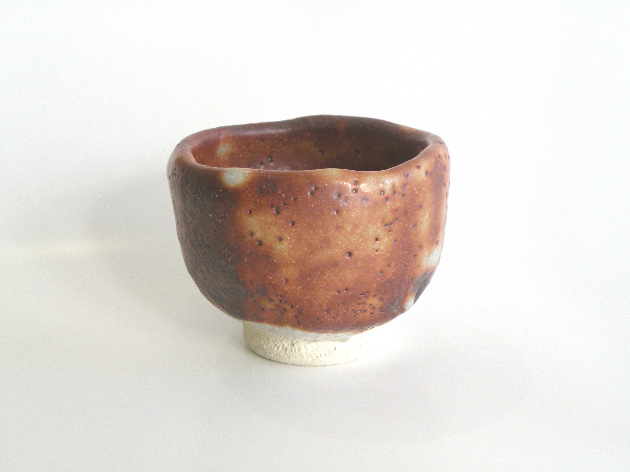 美濃焼伝統工芸品協同組合 | 鼠志野ぐい呑 木箱