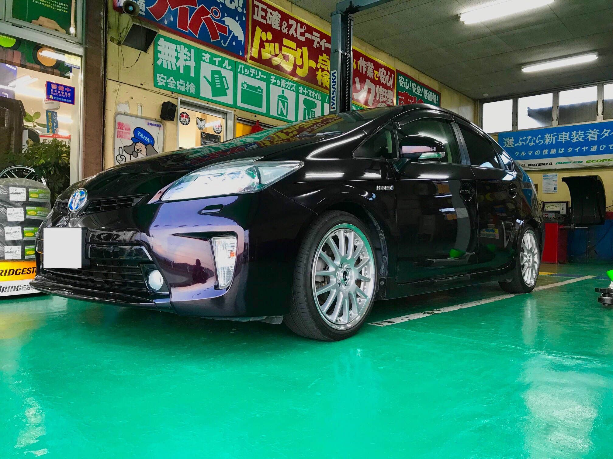 30プリウス、車高調交換(TEIN フレックスZ) | トヨタ プリウス その他