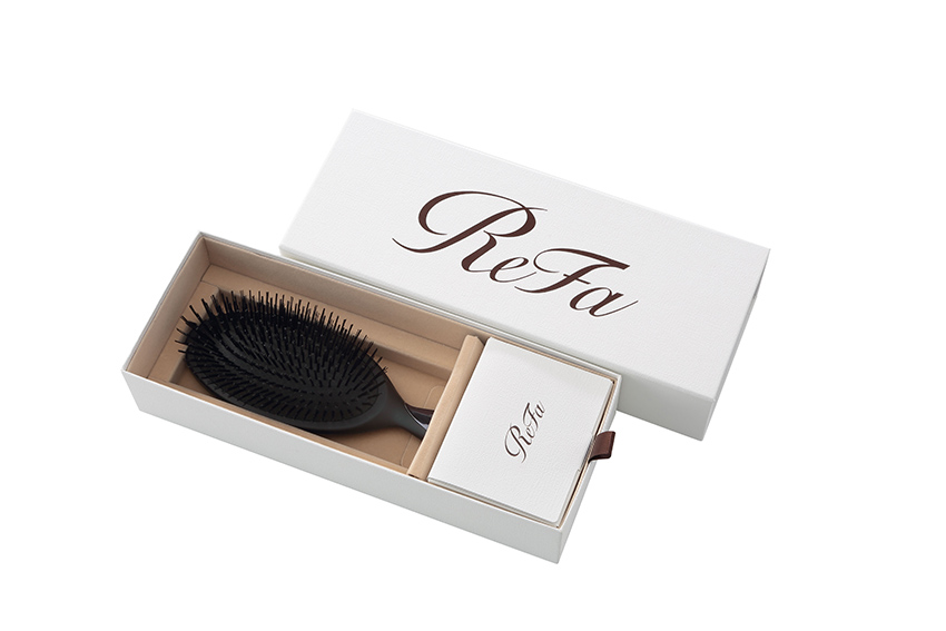 100％天然猪毛ブラシ「ReFa BRISTLE（リファブリッスル）」新発売