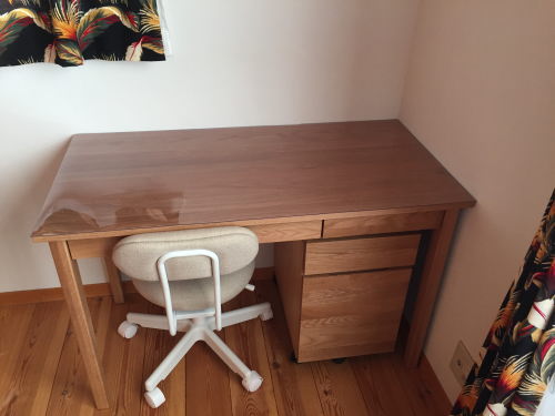 無印良品の学習机を買った5軒の家庭、口コミよりリアル写真 | テーブル