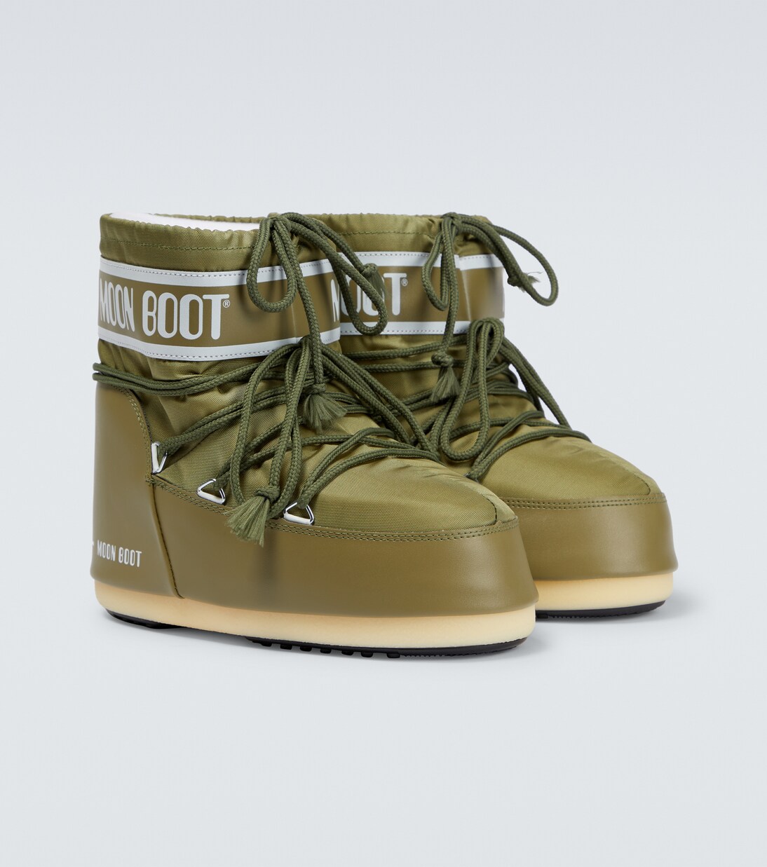 Icon Low nylon snow boots in green - Moon Boot | Mytheresa