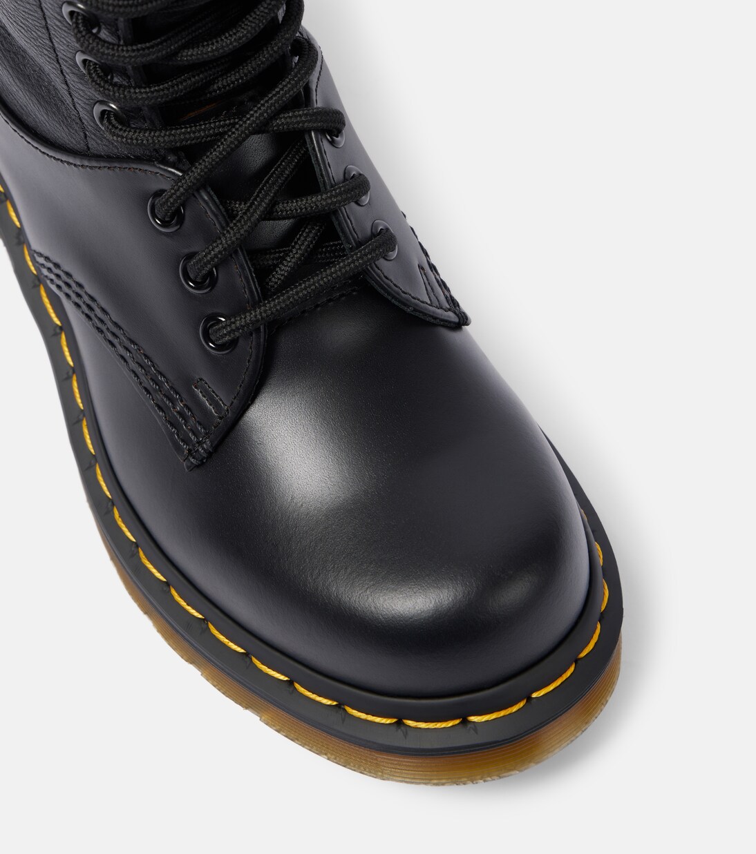 x Dr. Martens 1490 10-Eye leather combat boots in black - MM 6