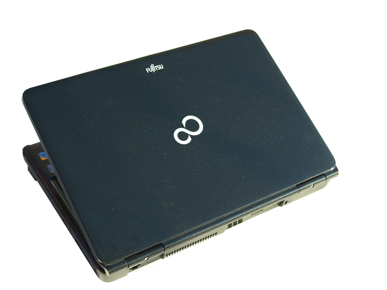 Fujitsu Lifebook AH550 - Notebookcheck.net External Reviews